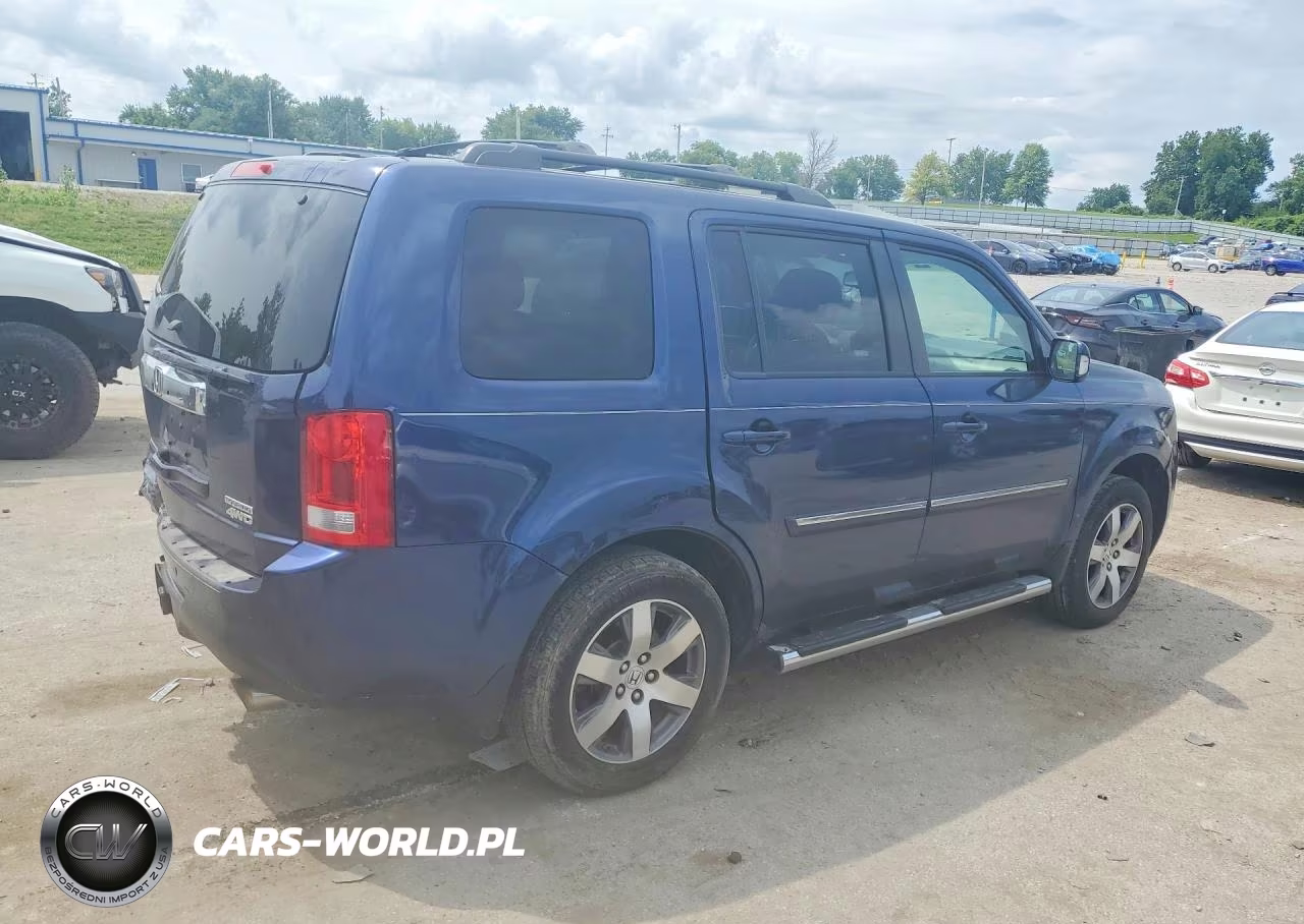 2013 Honda Pilot Touring VIN:5FNYF4H92DB063362 - 3