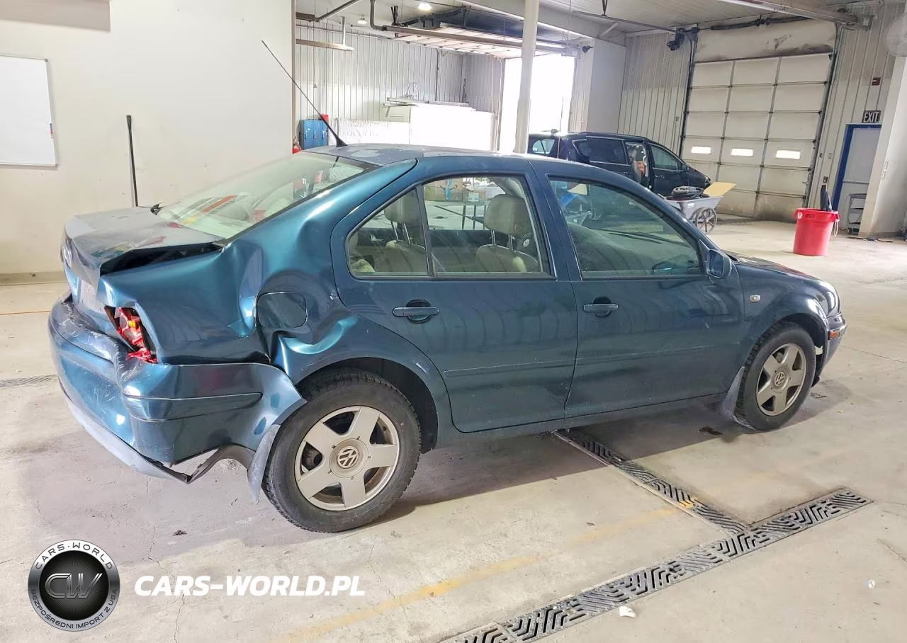 2001 Volkswagen Jetta Gls VIN:3VWST29M01M028605 - 3