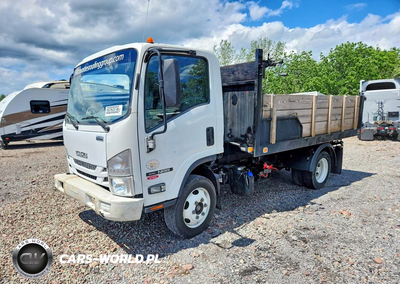 2020 Isuzu Nrr