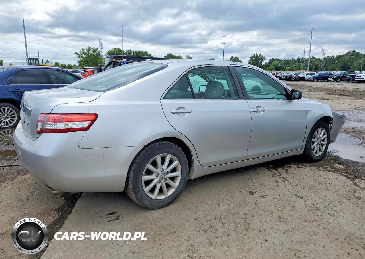 2011 Toyota Camry Xle VIN:4T4BF3EK5BR119548 - 3