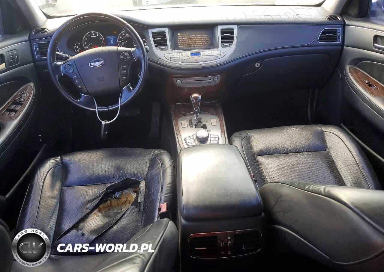 2009 Hyundai Genesis 4.6L VIN:KMHGC46F79U055006 - 8