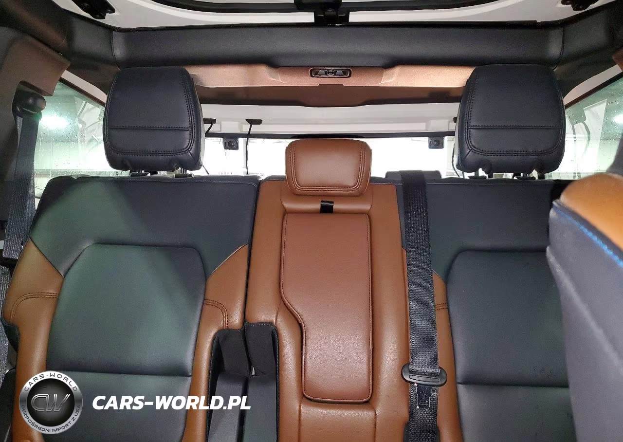 2024 Ford Bronco Outer Banks VIN:1FMDE8BH8RLA93541 - 10