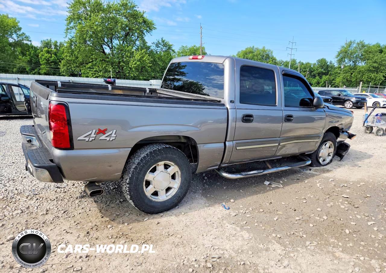 2006 Chevrolet Silverado K1500 VIN:2GCEK13T761182501 - 3