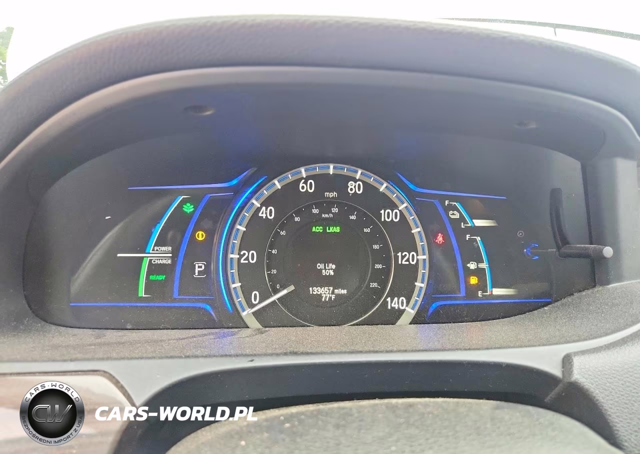 2017 Honda Accord Hybrid VIN:JHMCR6F31HC001867 - 9