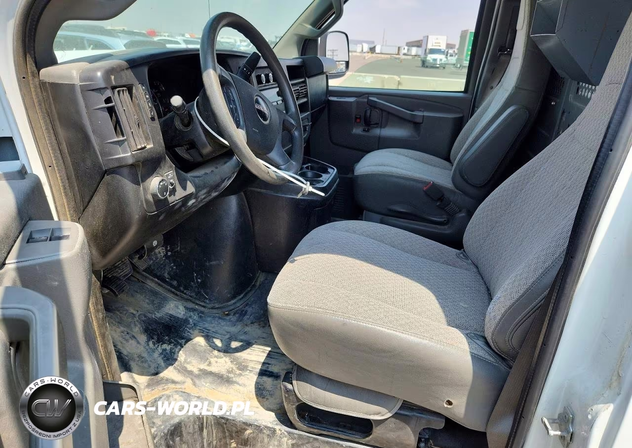 2017 GMC Savana G2500 VIN:1GTW7AFF9H1906922 - 7