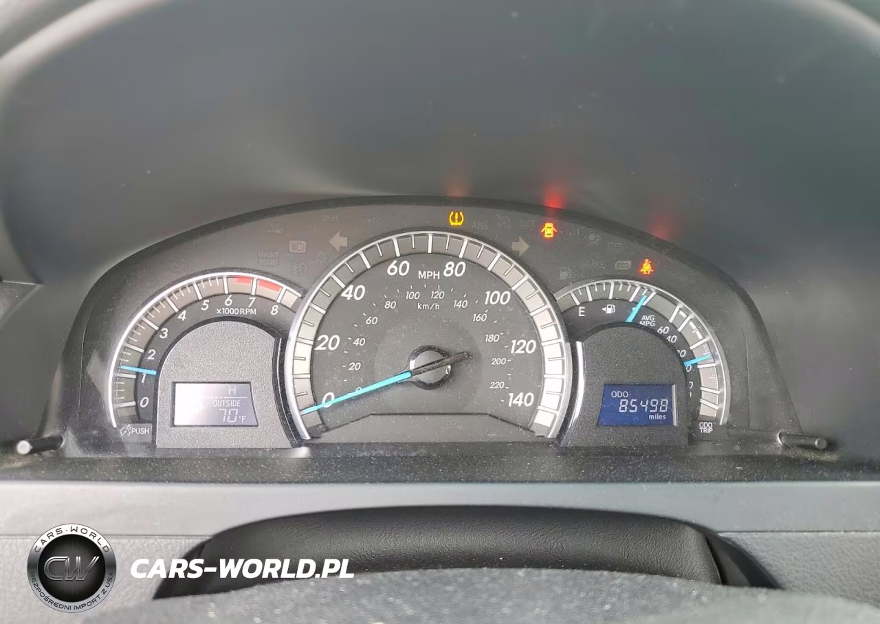 2014 Toyota Camry Se VIN:4T1BF1FK9EU782865 - 9