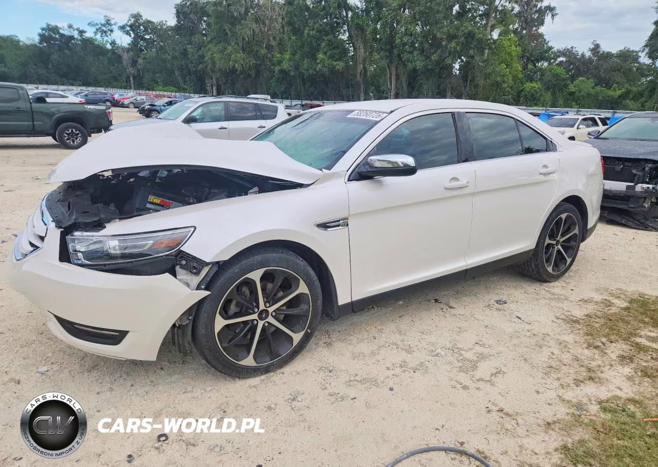 2015 Ford Taurus Limited – zdjęcie 1 z 12