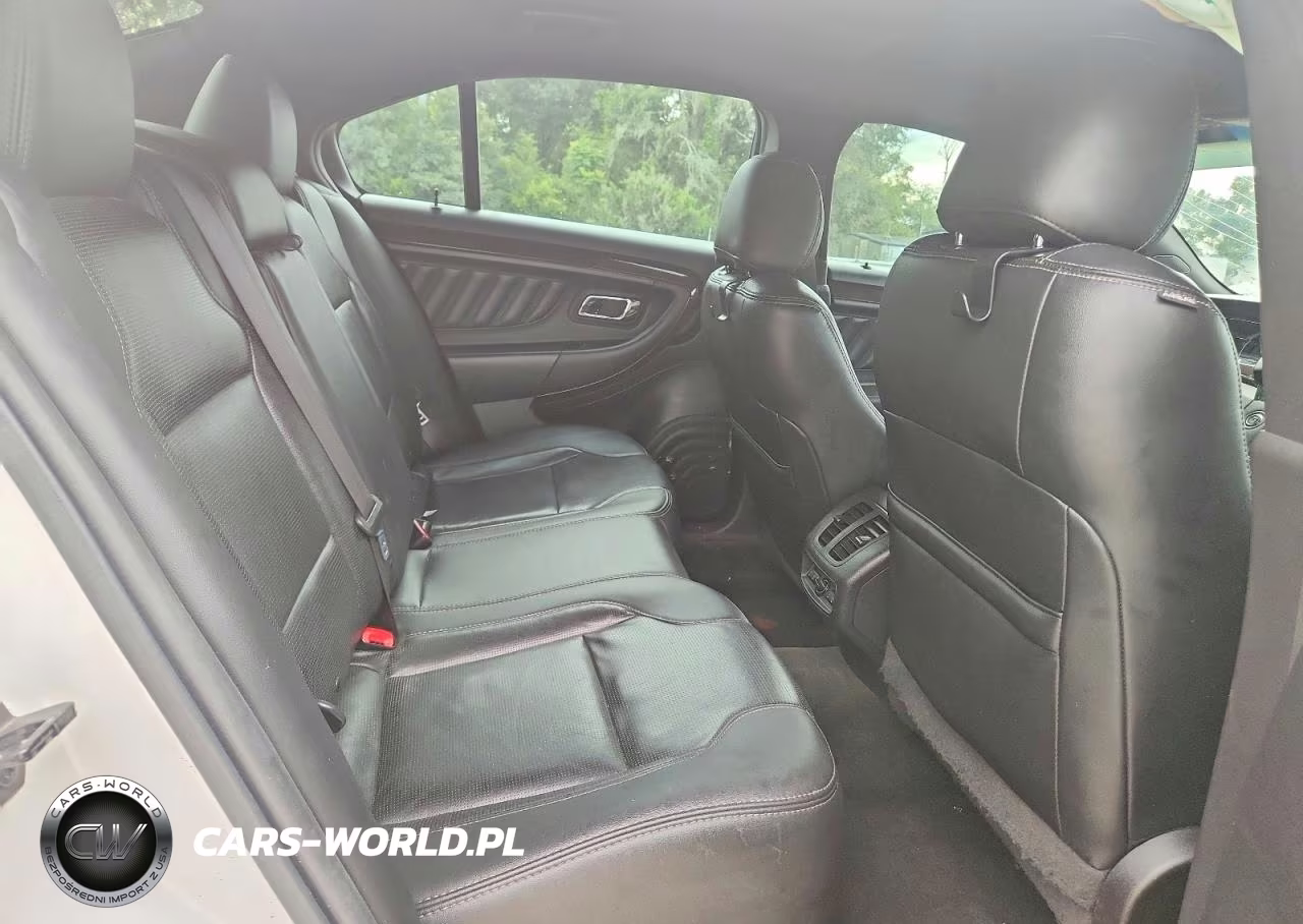 2015 Ford Taurus Limited VIN:1FAHP2F8XFG138867 - 10