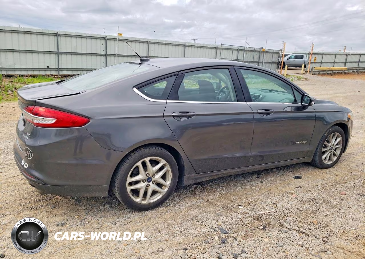 2017 Ford Fusion Se Hybrid VIN:3FA6P0LU4HR393524 - 3