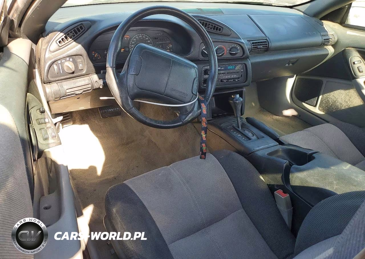 1995 Chevrolet Camaro VIN:2G1FP22S9S2126481 - 8