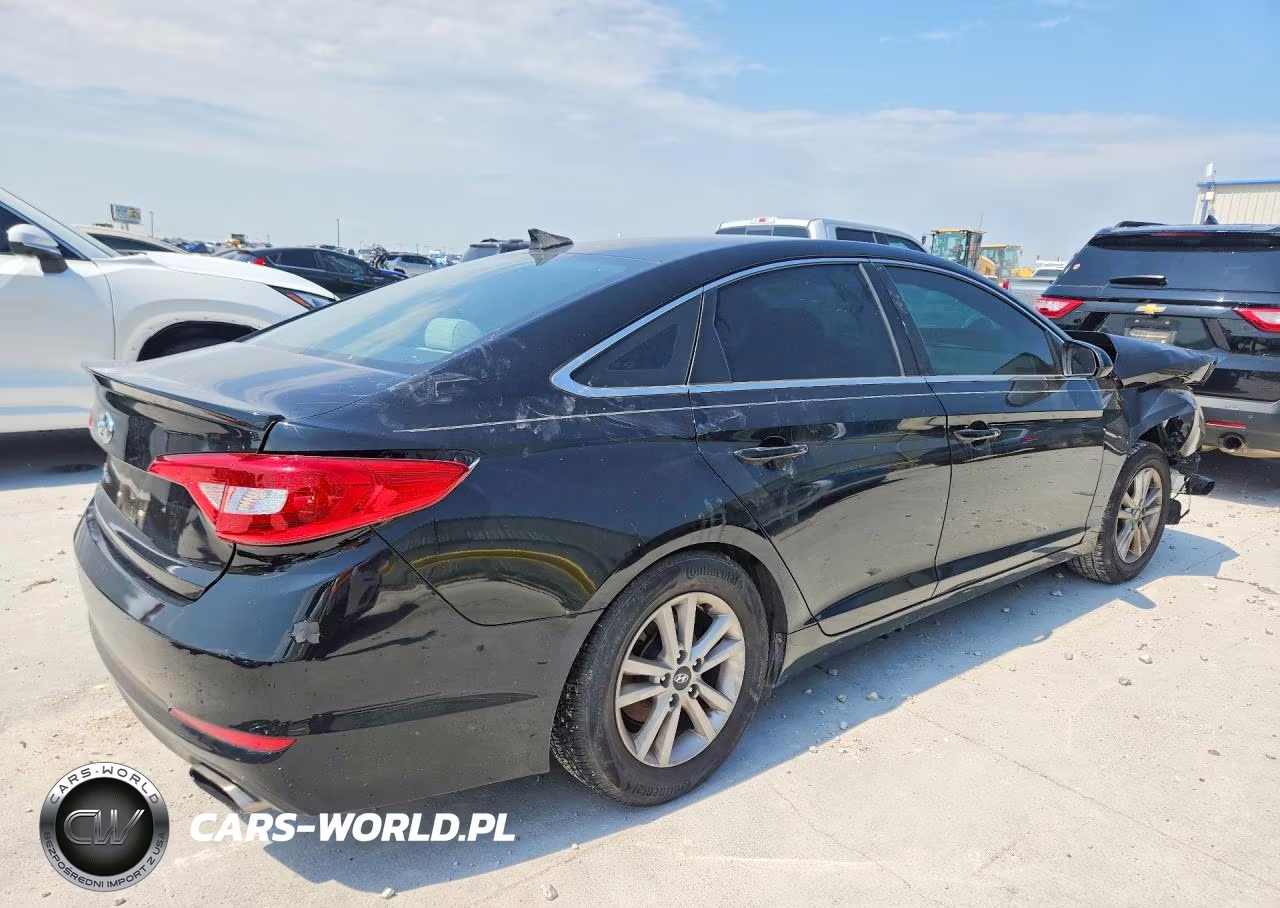 2016 Hyundai Sonata Se VIN:5NPE24AF5GH302519 - 3