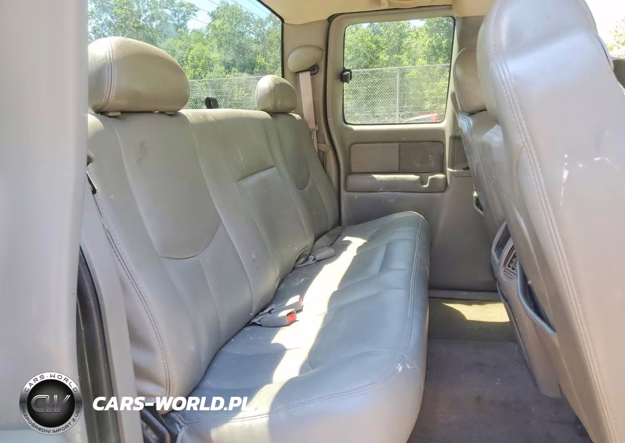 2004 Chevrolet Silverado K1500 VIN:1GCEK19T54E278260 - 10