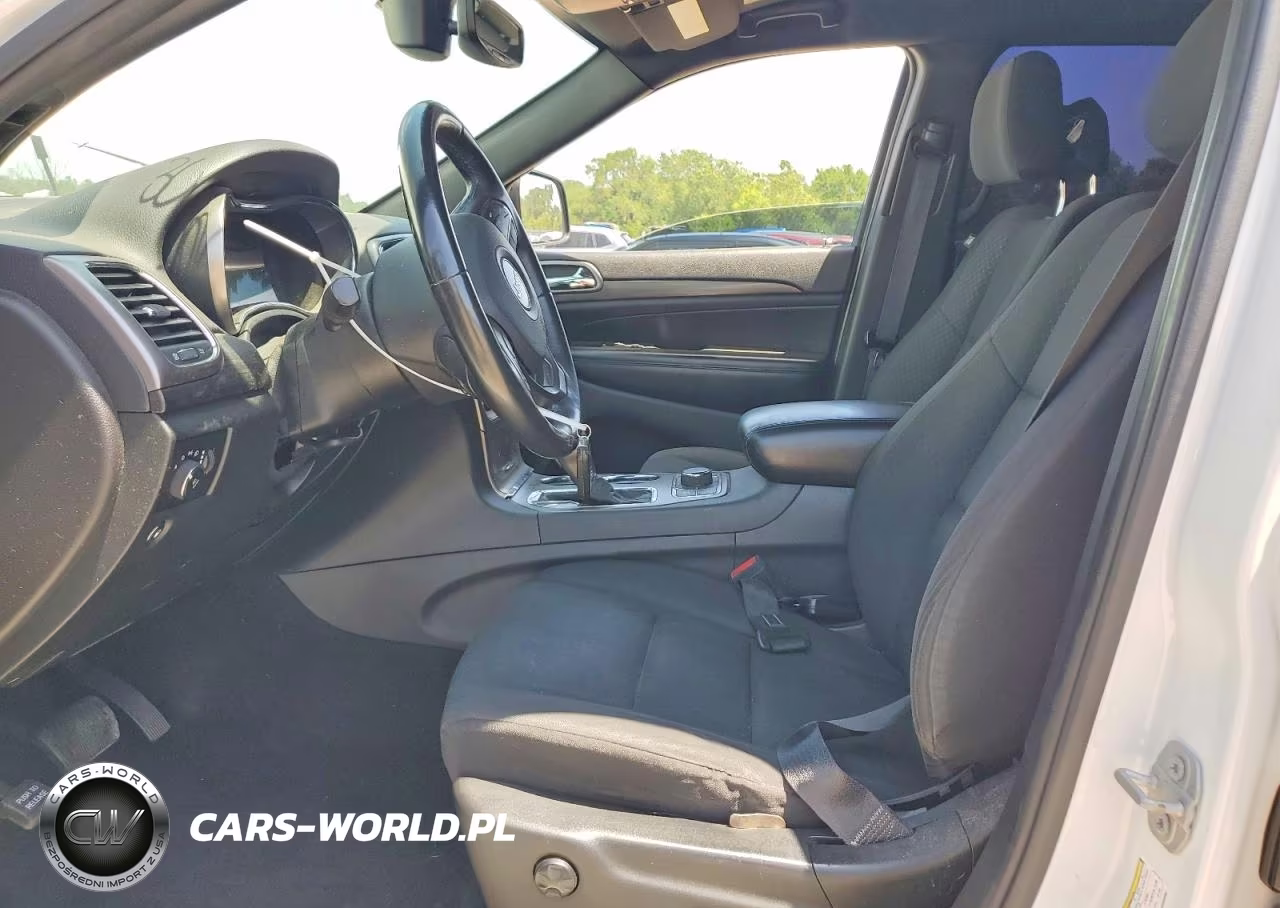 2019 Jeep Grand Cherokee Laredo VIN:1C4RJFAG1KC594067 - 7
