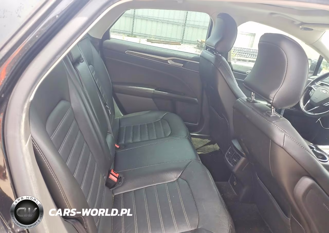 2015 Ford Fusion Se VIN:1FA6P0HD3F5108420 - 10