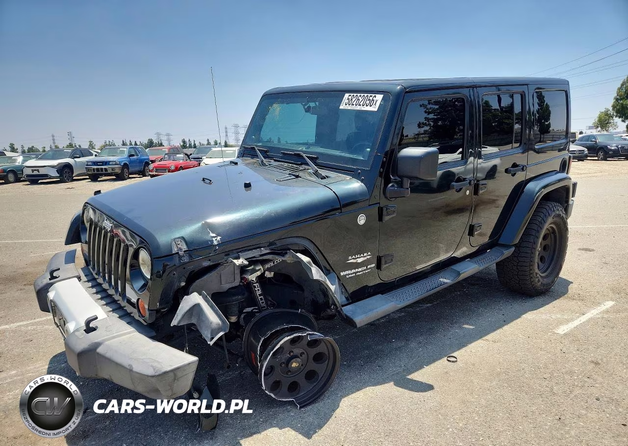 2012 Jeep Wrangler Unlimited Sahara – zdjęcie 1 z 13