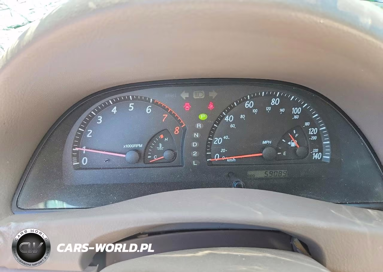 2003 Toyota Camry Le VIN:4T1BE32K33U764461 - 9