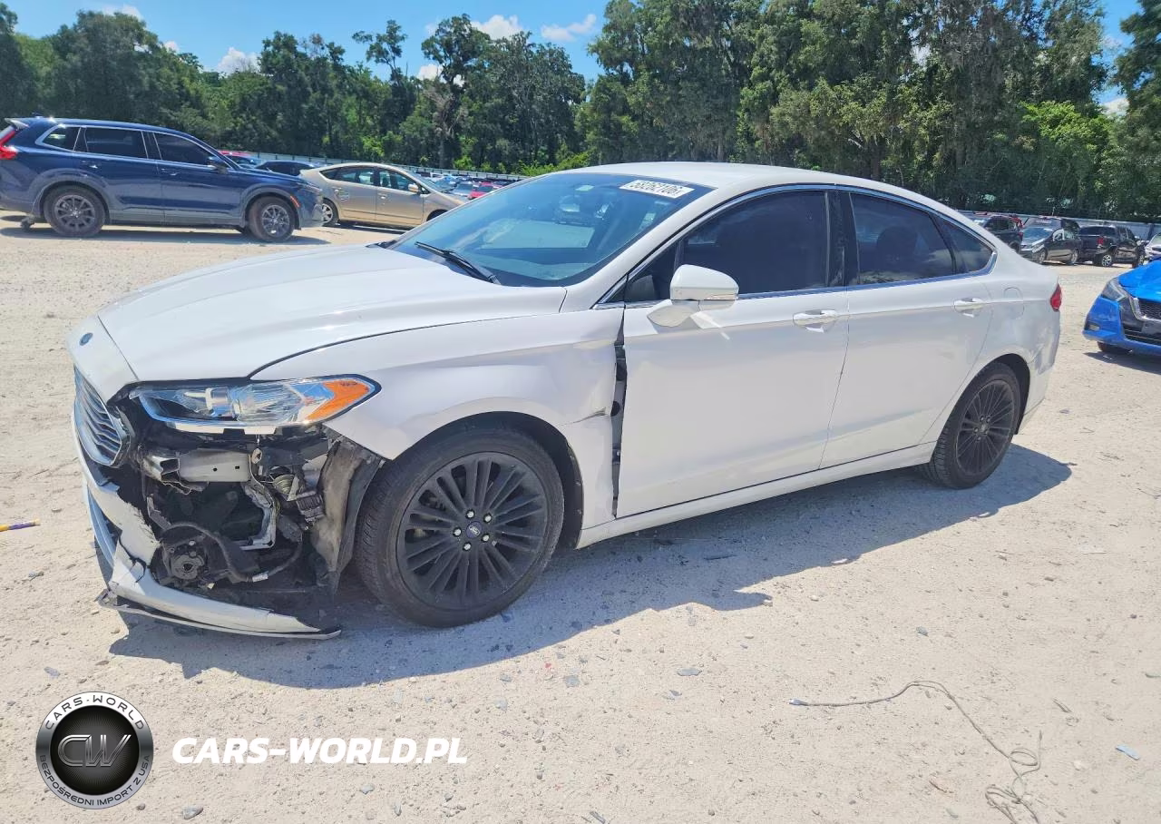 2013 Ford Fusion Se – zdjęcie 1 z 12