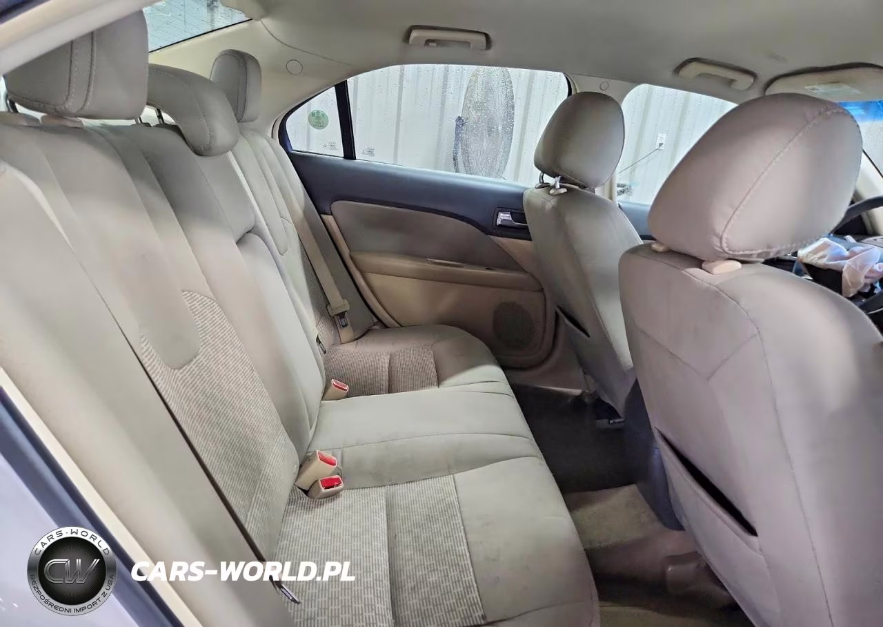 2012 Ford Fusion Se VIN:3FAHP0HA0CR299558 - 10