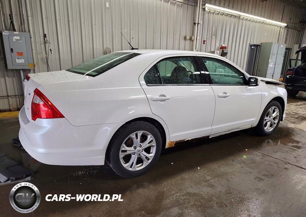 2012 Ford Fusion Se VIN:3FAHP0HA0CR299558 - 3