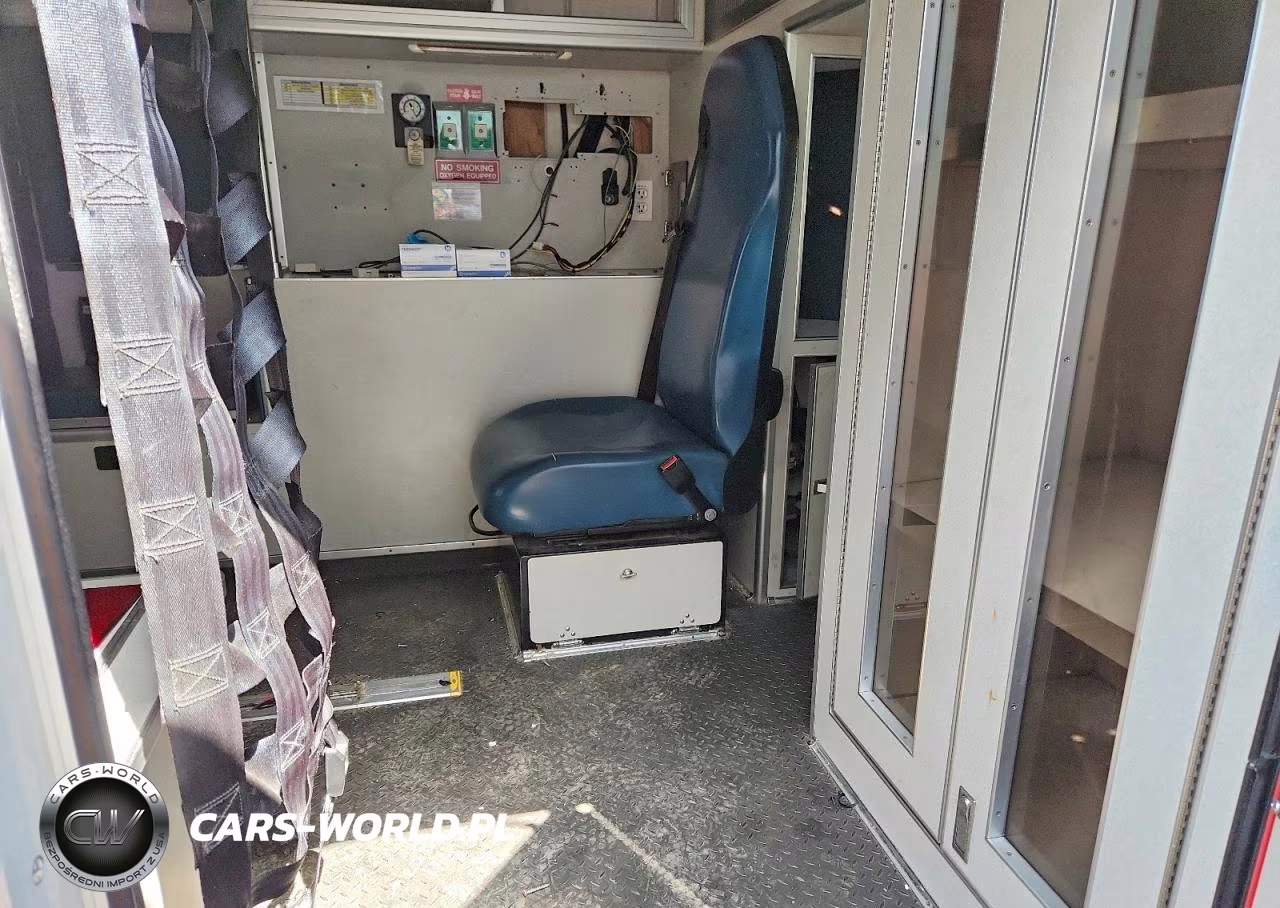 2019 Ford Econoline - Ambulance VIN:1FDWE3FS3KDC20794 - 11