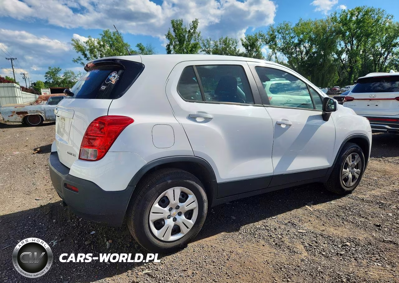 2016 Chevrolet Trax Ls VIN:3GNCJKSB1GL253546 - 3
