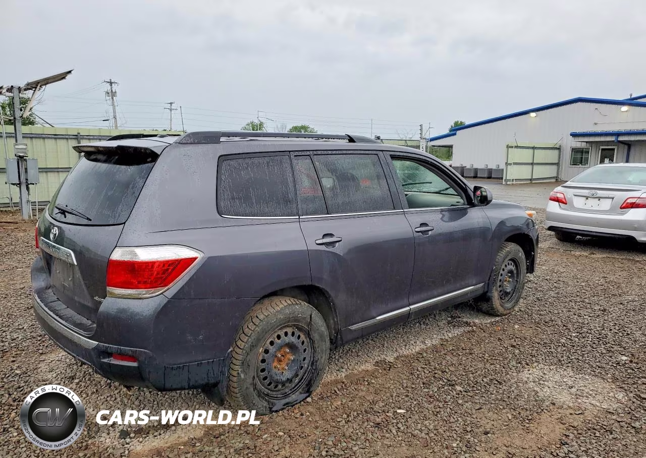 2013 Toyota Highlander Se VIN:5TDBK3EH0DS218302 - 3