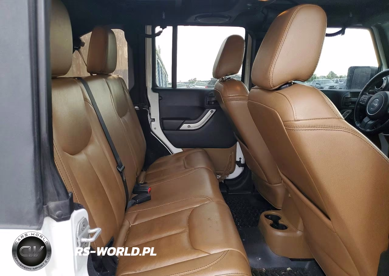 2013 Jeep Wrangler Unlimited Sahara VIN:1C4BJWEG5DL525557 - 10