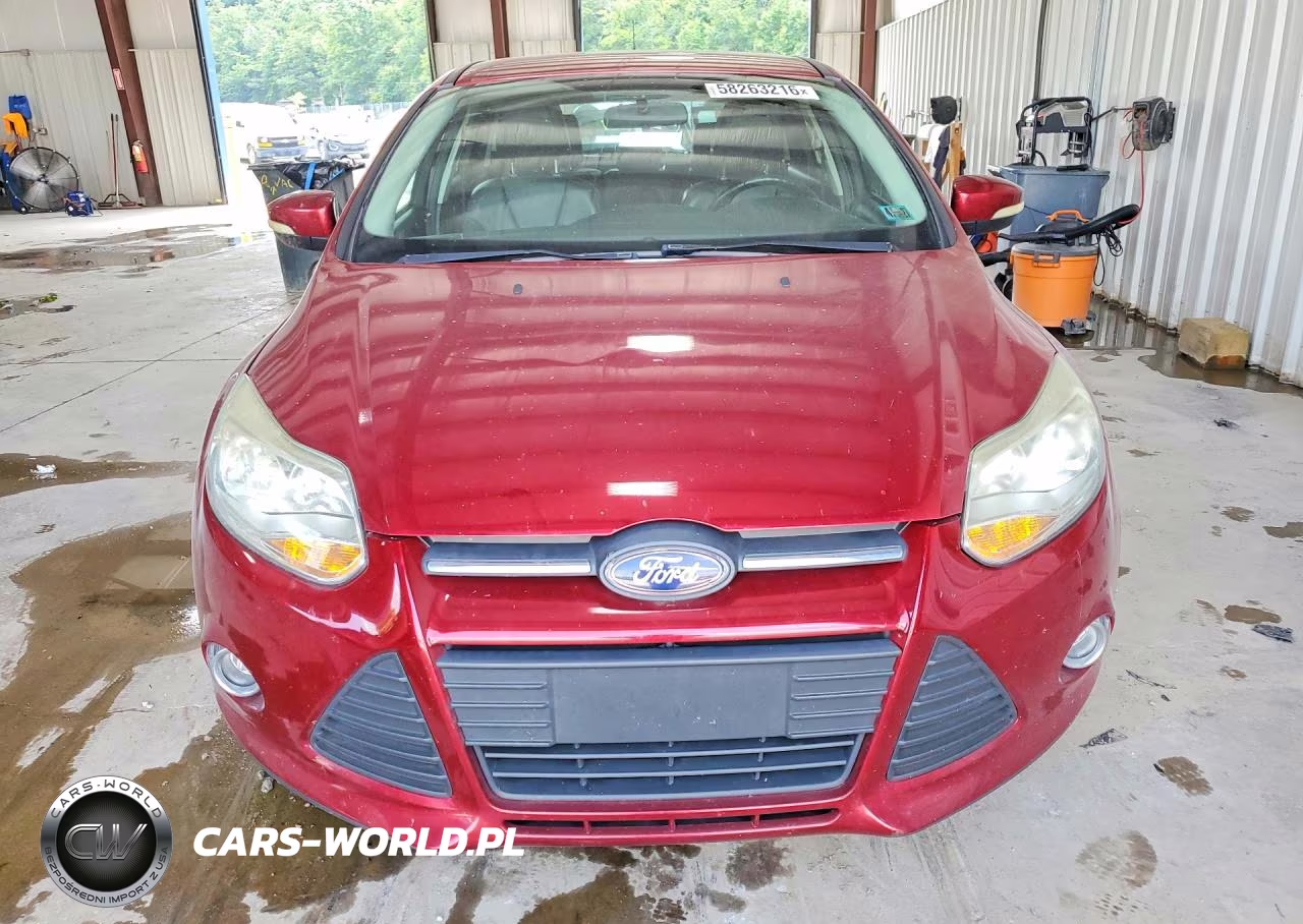 2014 Ford Focus Se VIN:1FADP3K20EL371913 - 5