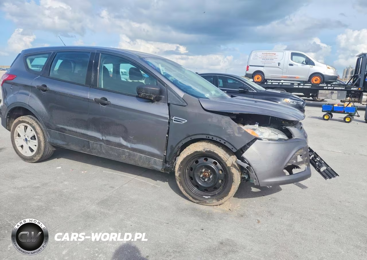 2014 Ford Escape S VIN:1FMCU0F72EUD22205 - 4