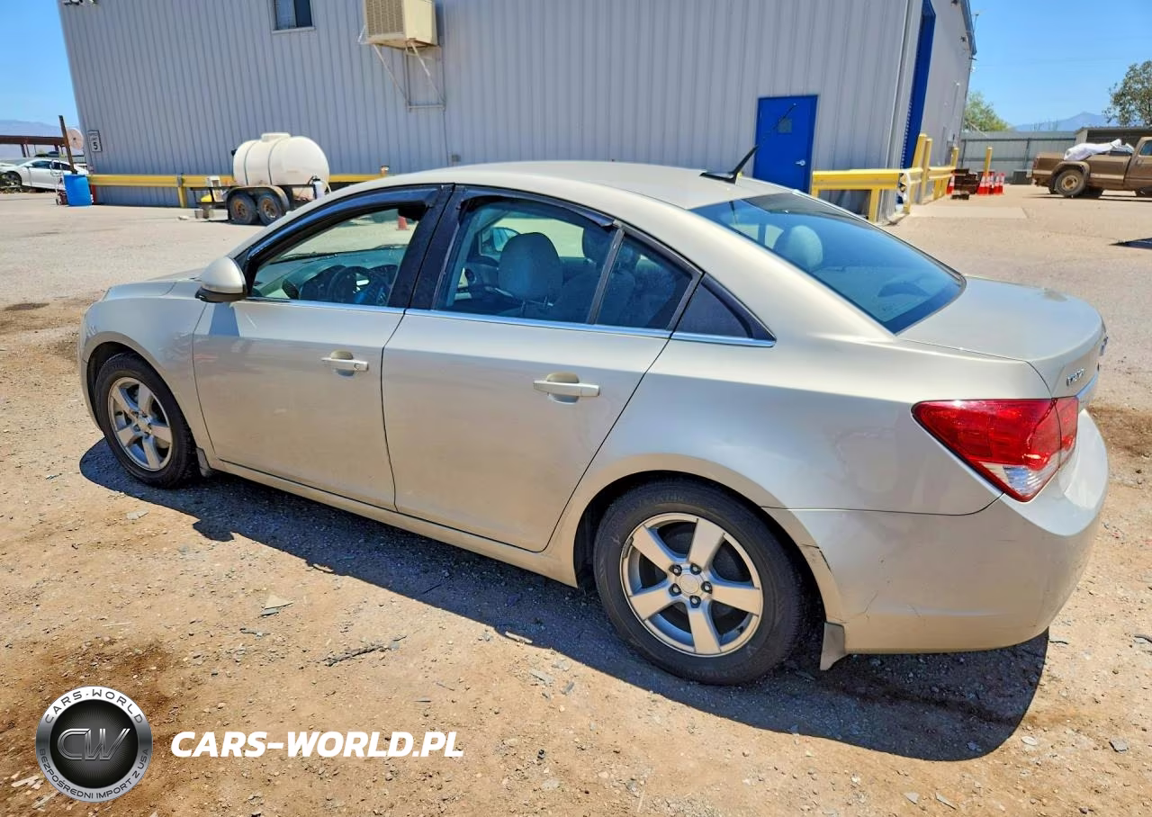 2013 Chevrolet Cruze Lt VIN:1G1PC5SB8D7324871 - 2