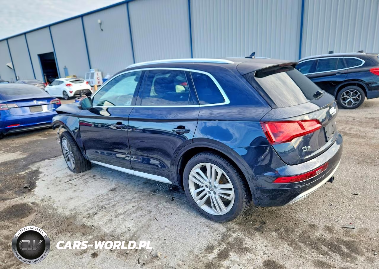 2018 Audi Q5 Premium Plus VIN:WA1BNAFY3J2096803 - 2