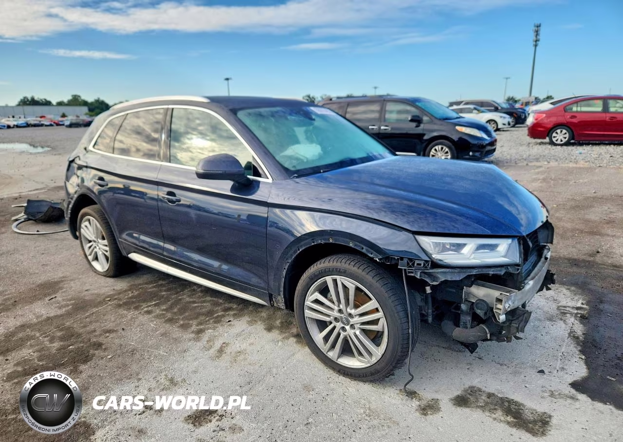 2018 Audi Q5 Premium Plus VIN:WA1BNAFY3J2096803 - 4