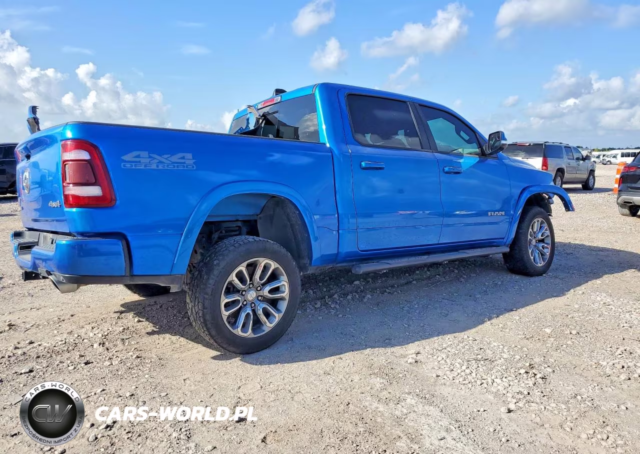 2020 Ram 1500 Laramie VIN:1C6SRFJT3LN323998 - 3