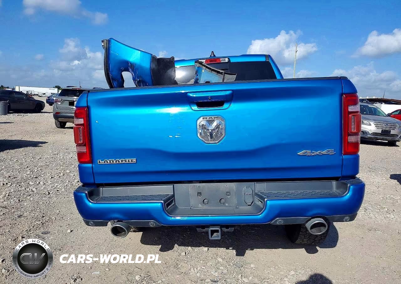 2020 Ram 1500 Laramie VIN:1C6SRFJT3LN323998 - 6