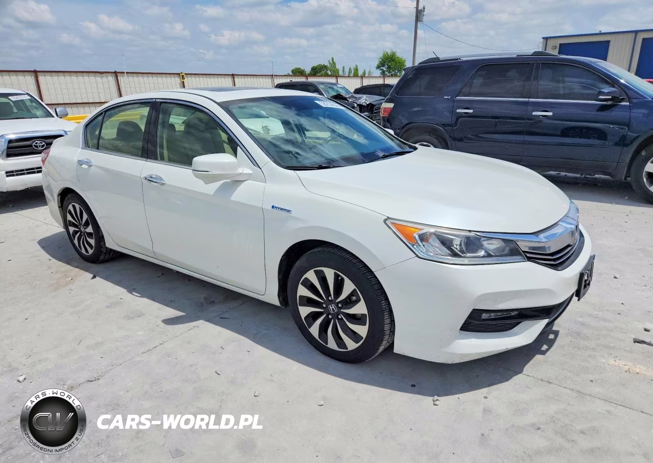 2017 Honda Accord Hybrid Exl VIN:JHMCR6F57HC011479 - 4