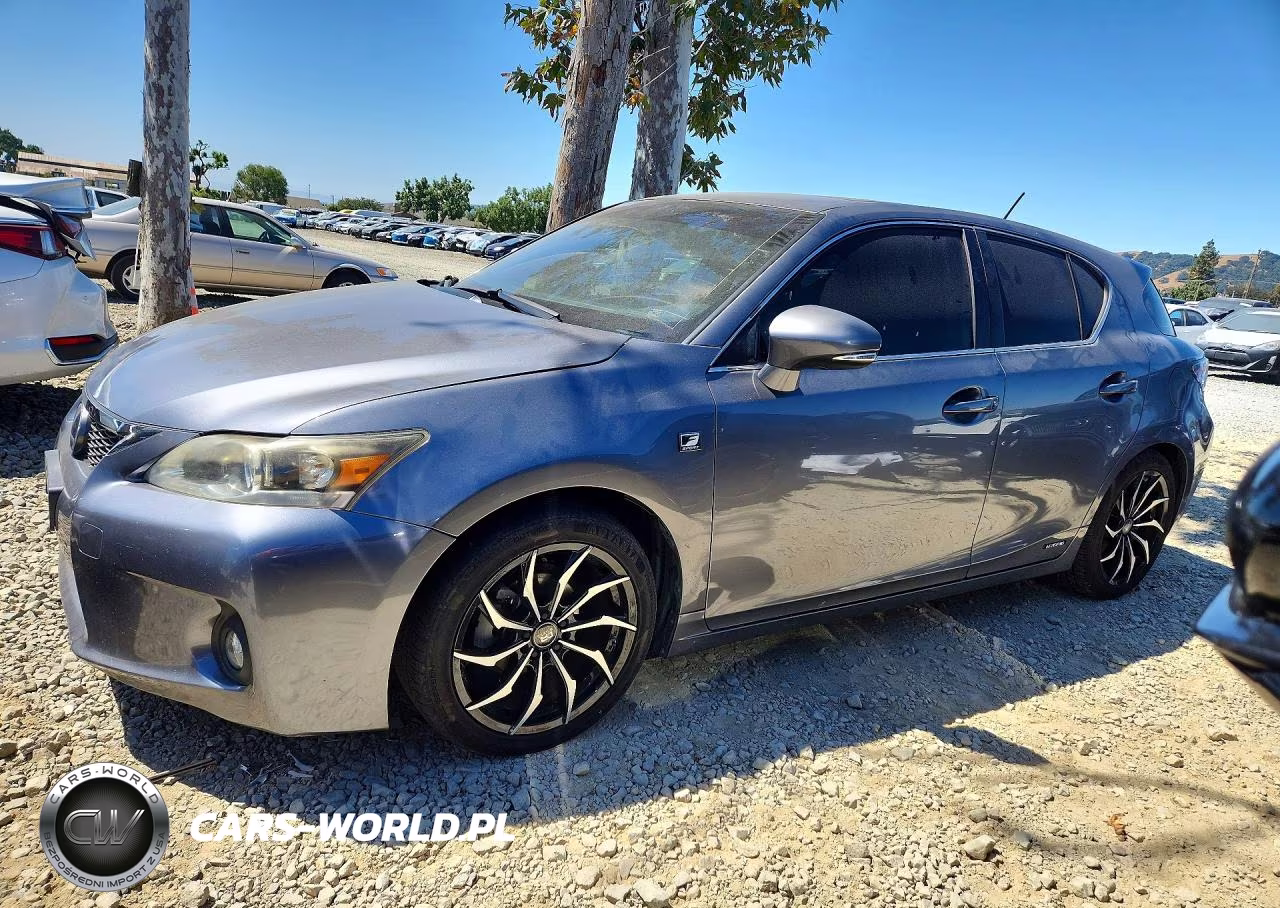 2013 Lexus Ct 200 – zdjęcie 1 z 12