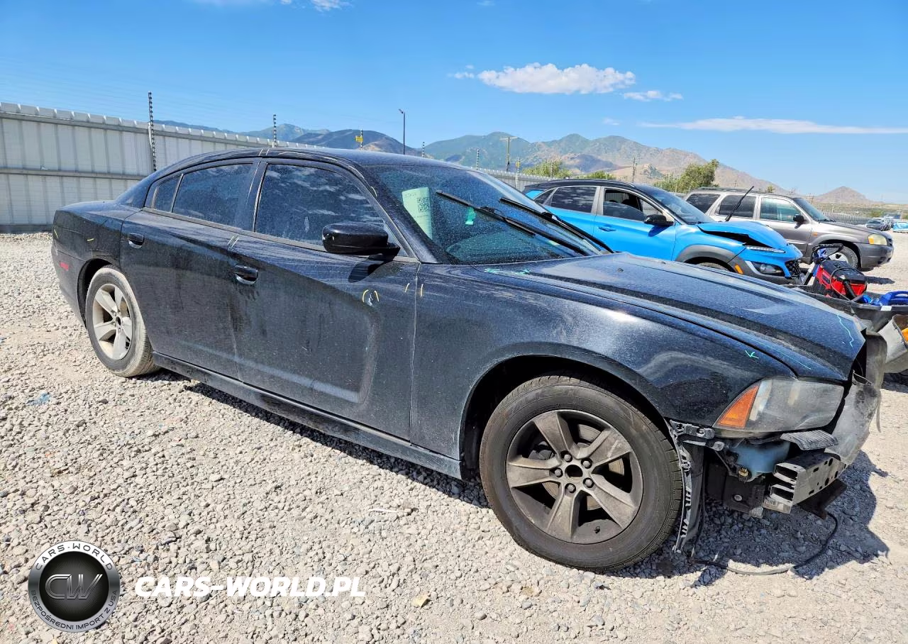 2013 Dodge Charger Se VIN:2C3CDXBG5DH514372 - 4