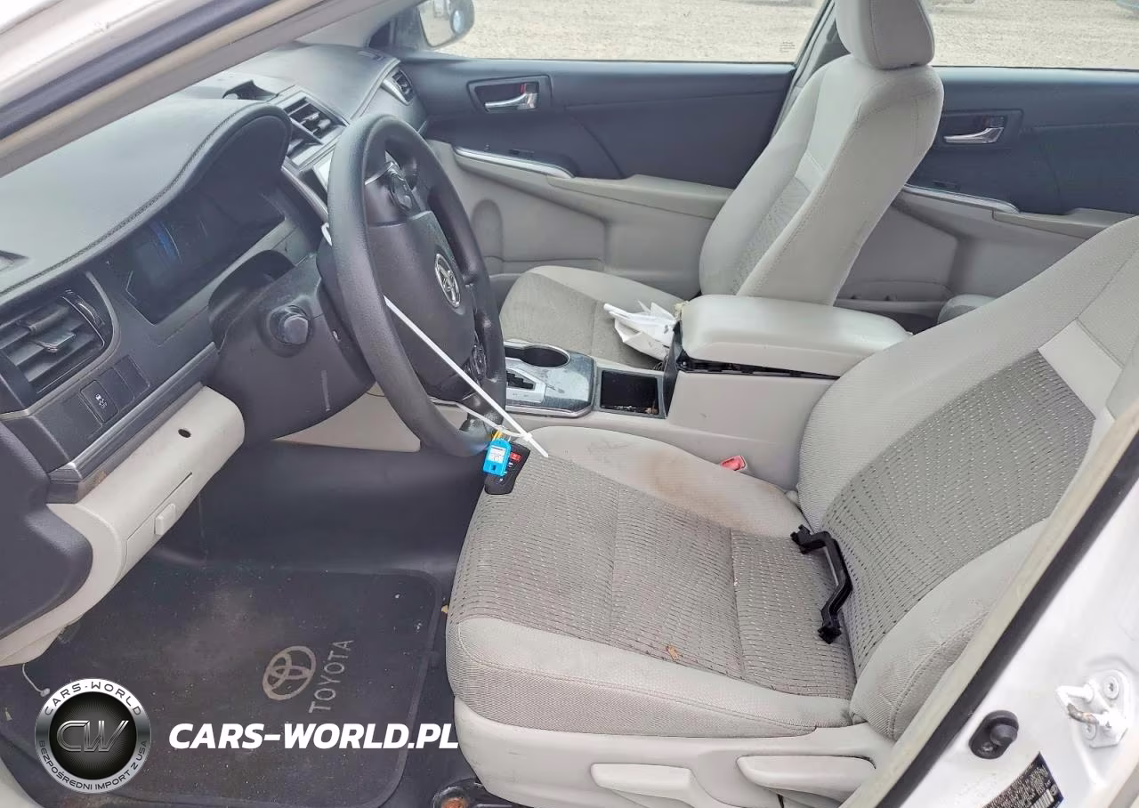 2014 Toyota Camry Hybrid Le VIN:4T1BD1FK5EU111408 - 7