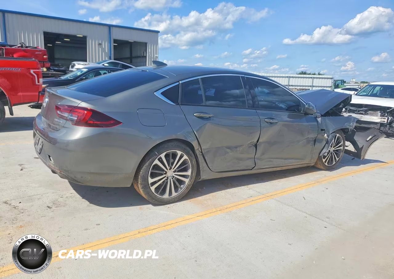 2018 Buick Regal Preferred Ii VIN:W04GM6SXXJ1120295 - 3