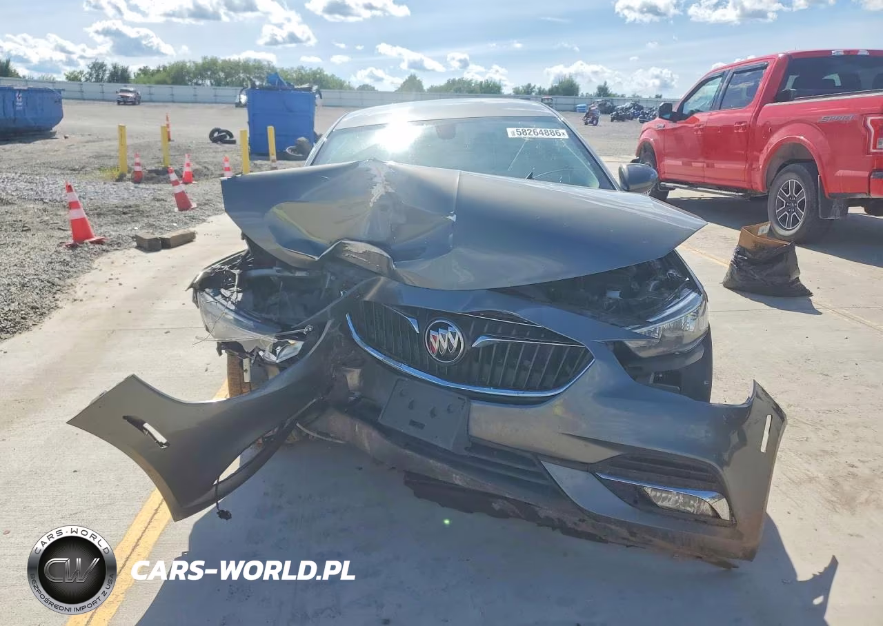2018 Buick Regal Preferred Ii VIN:W04GM6SXXJ1120295 - 5