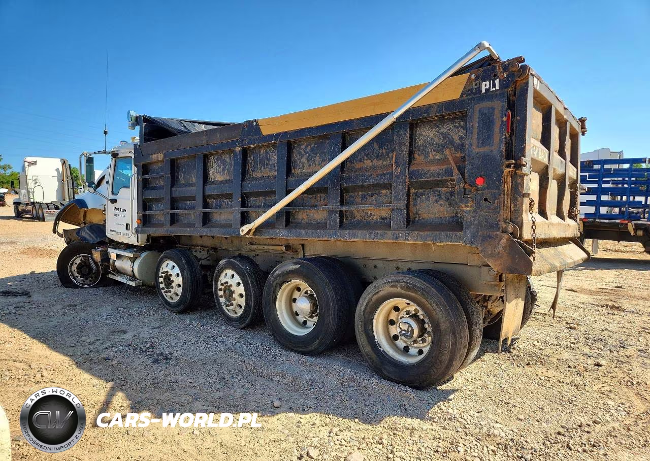 2004 Mack 700 Cv700 VIN:1M2AG11C04M017924 - 2