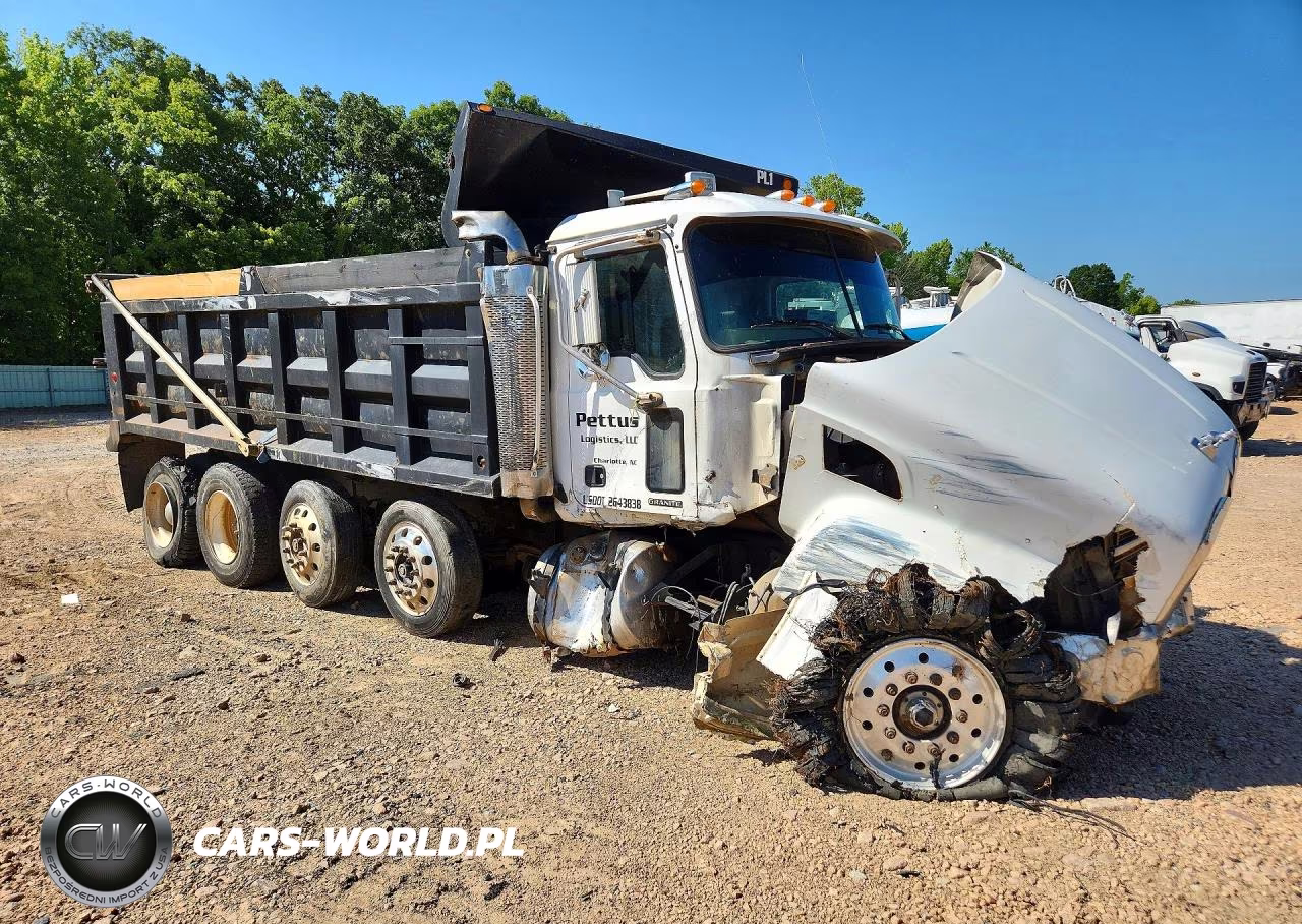2004 Mack 700 Cv700 VIN:1M2AG11C04M017924 - 4