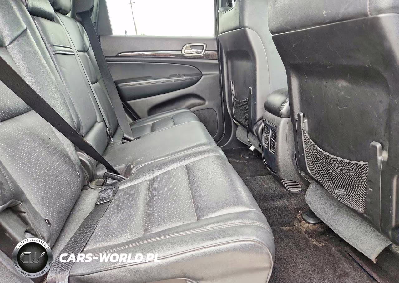 2013 Jeep Grand Cherokee Laredo VIN:1C4RJFAG1DC548841 - 11