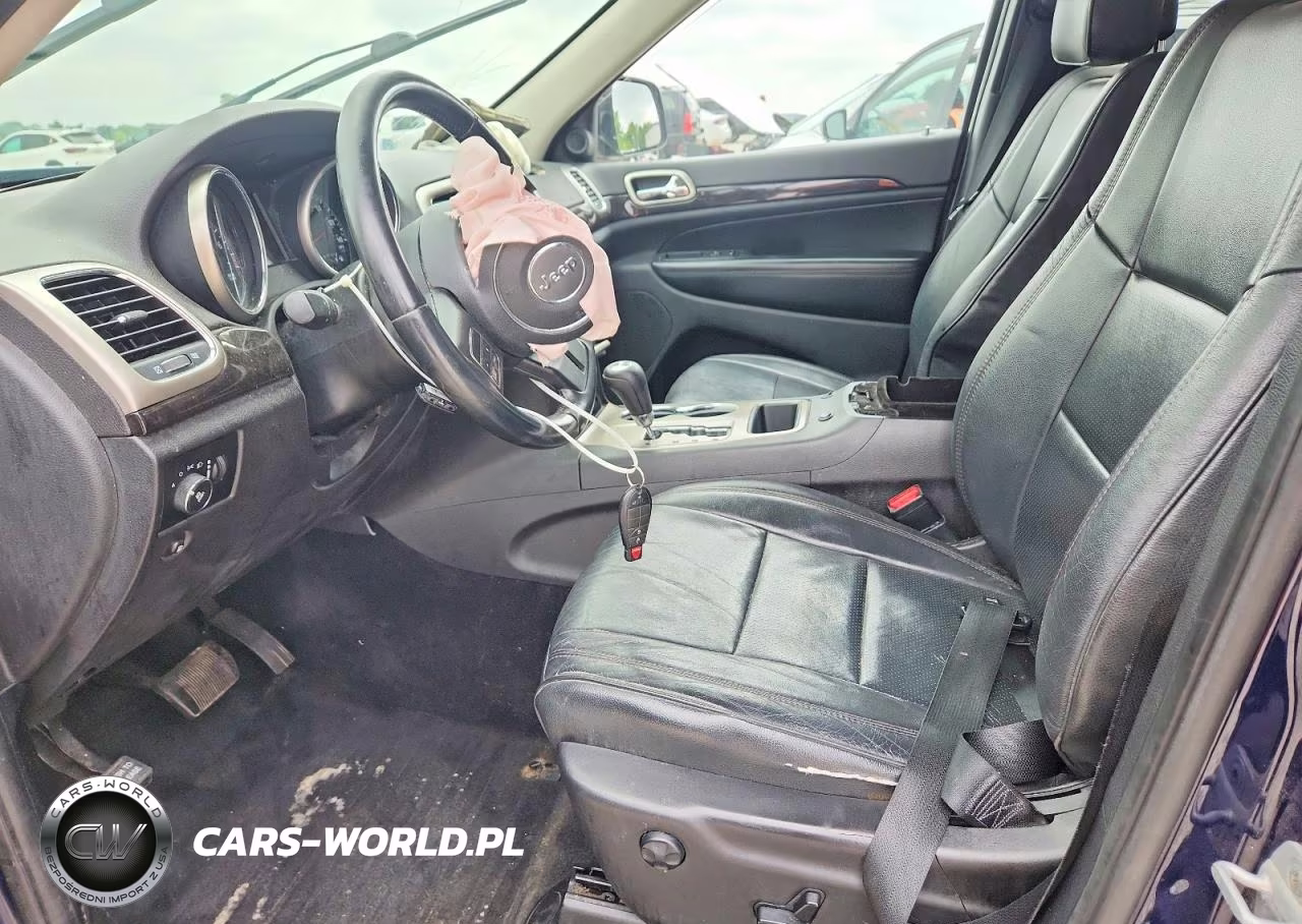 2013 Jeep Grand Cherokee Laredo VIN:1C4RJFAG1DC548841 - 7