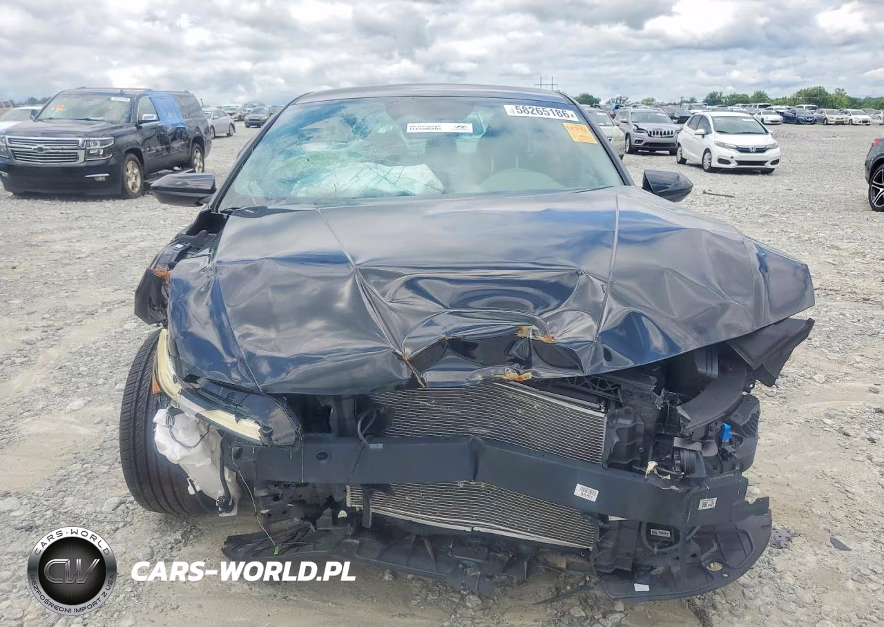 2025 Hyundai Elantra Sel Sport VIN:KMHLM4DGXSU048161 - 5