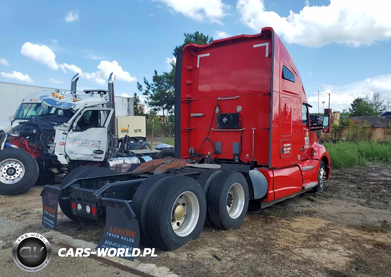 2014 Kenworth T680 Semi Truck VIN:1XKYD48X9EJ417705 - 4