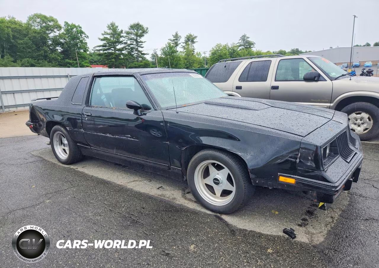 1983 Oldsmobile Cutlass Calais VIN:1G3AK4799DM452103 - 4
