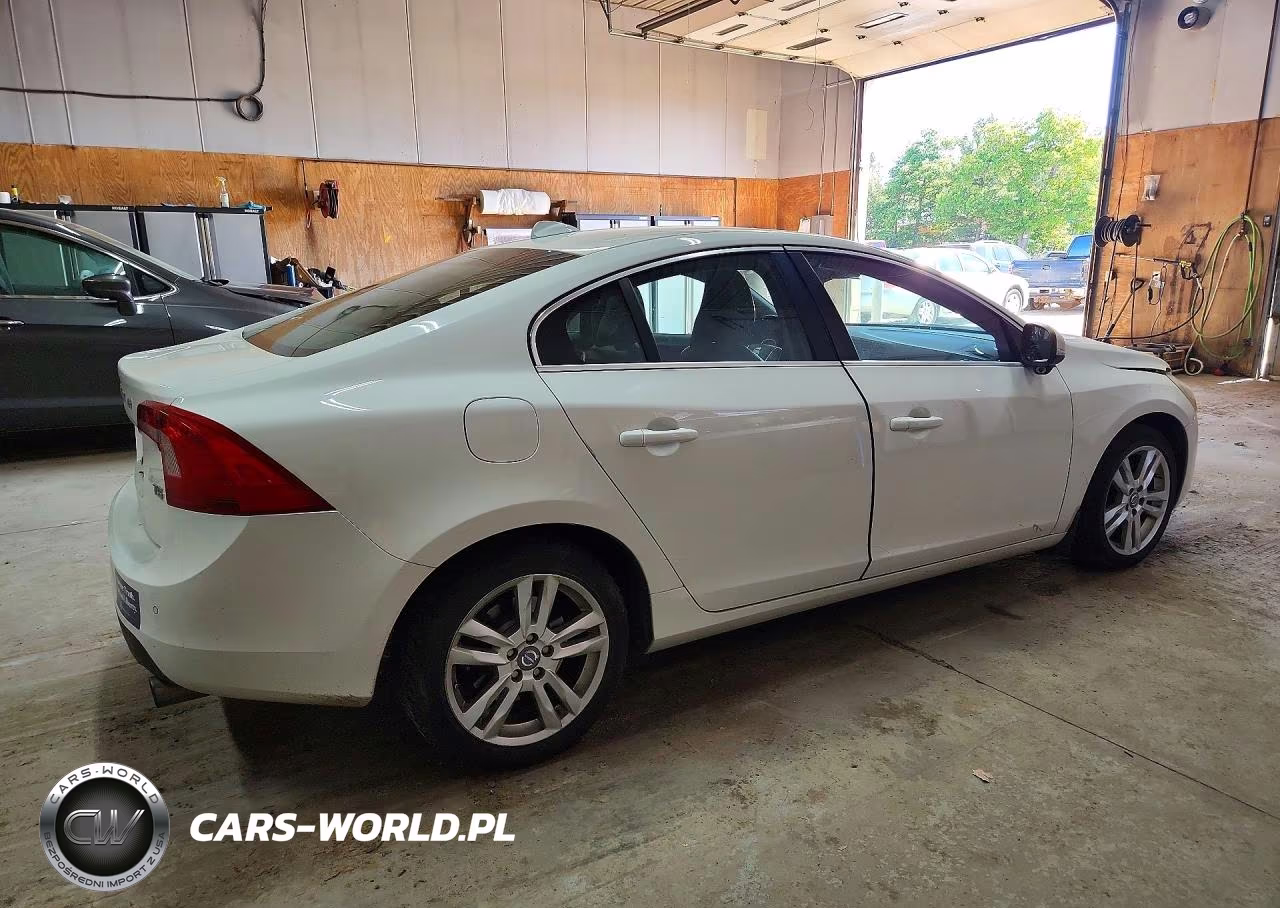 2012 Volvo S60 T5 VIN:YV1622FS9C2115580 - 3