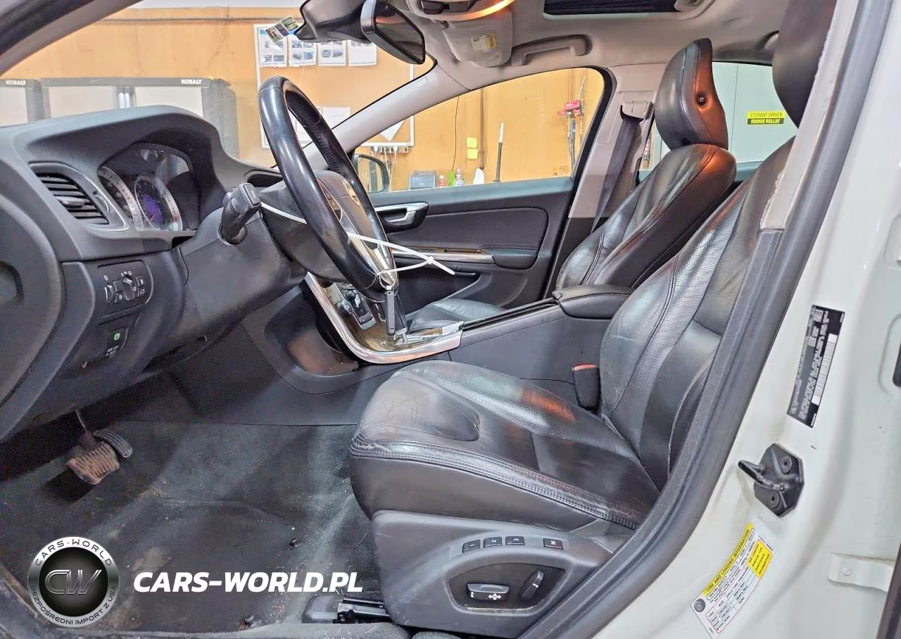 2012 Volvo S60 T5 VIN:YV1622FS9C2115580 - 7