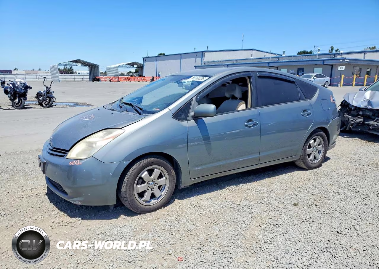 2004 Toyota Prius Base